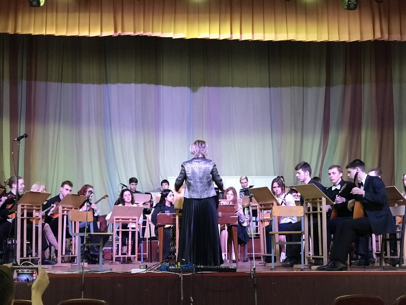 Отчетный концертр оркестра русских народных инструментов