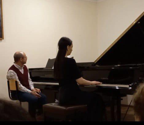 В Ростовском колледже искусств состоялась творческая встреча с известным российским пианистом Алексеем Набиулиным
