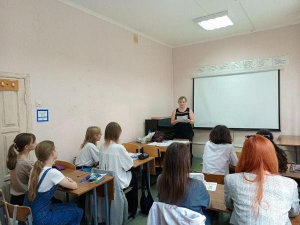 Ценность знаний обсудили со студентами в Ростовском колледже искусств